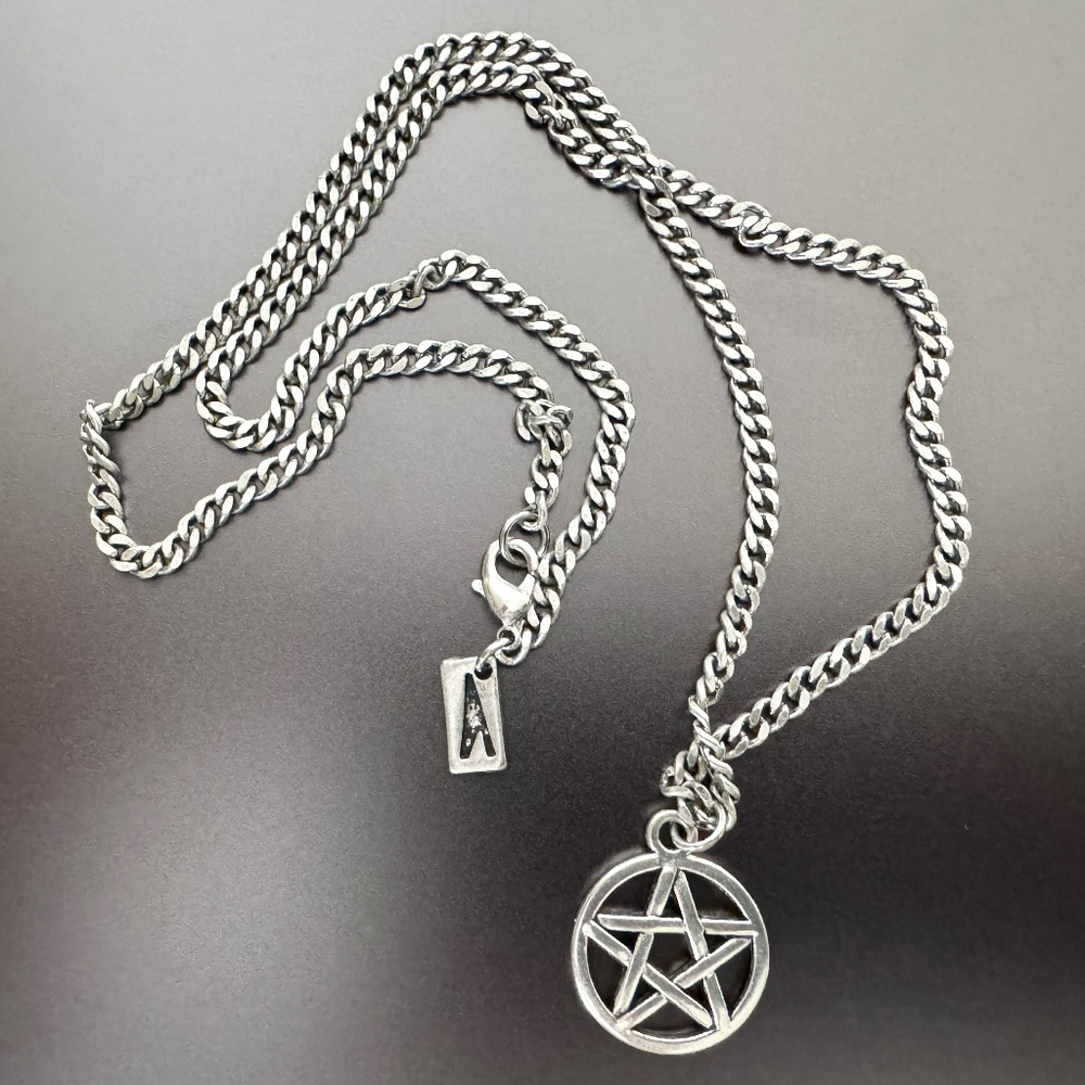 Endora Silver Pentagram Necklace - Regal Rose